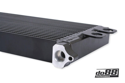 DO88 Engine Oil Cooler Kit for BMW M2 M3 M4 S55 F8x