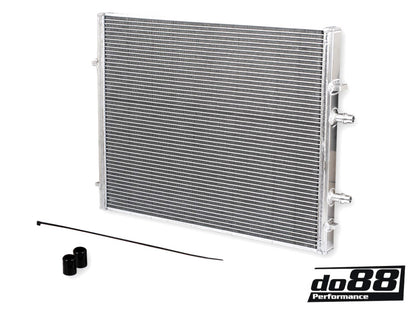 DO88 Chargecooler Radiator for BMW M2 M3 M4 S55 F8x